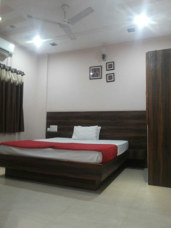 Hotel Alka Palace 杜尔格 外观 照片